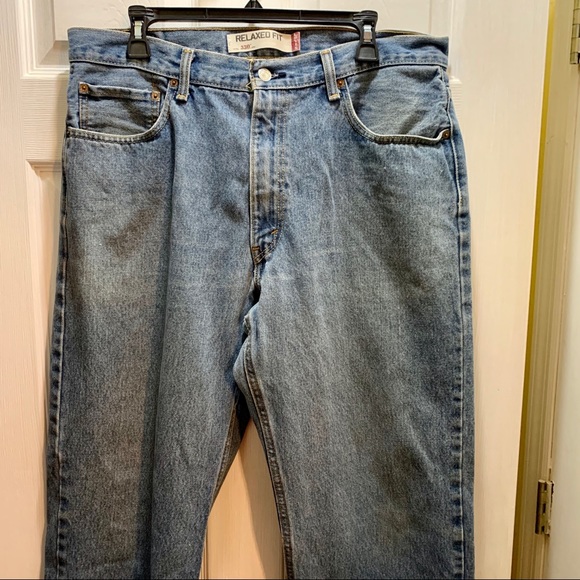 Levi's Other - Levi’s 550 Relaxed Fit 36 34 Jeans Distressed 👖